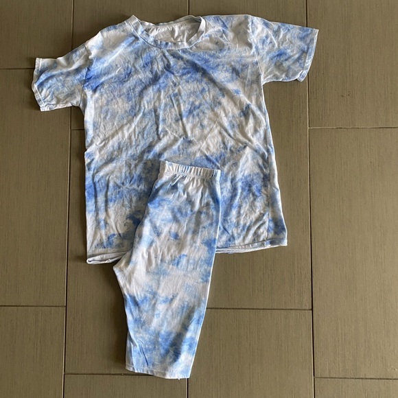 Tie Dye Short & Oversized Tee Set - Picture 2 of 2